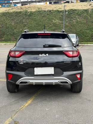 KIA-STONIC-2023