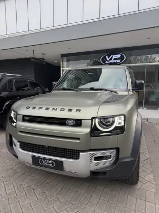 Land Rover Defender 3.0 D300 Turbo Diesel Mhev 90 HSE AWD Automático