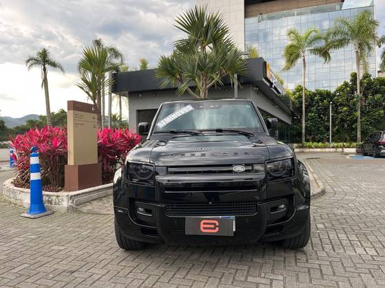 Land Rover Defender 3.0 D300 Turbo Diesel Mhev 110 HSE AWD Automático