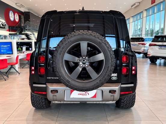 LAND ROVER-DEFENDER-2023