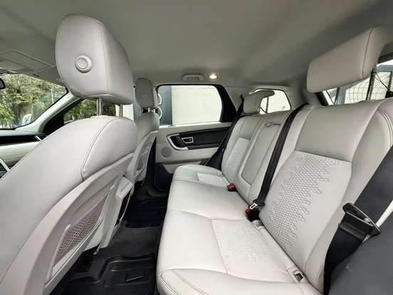 LAND ROVER-DISCOVERY SPORT-2.0 16V SI4 TURBO GASOLINA SE 4P AUTOMÁTICO LAND ROVER-DISCOVERY SPORT-2018