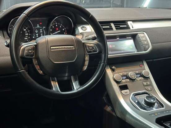 LAND ROVER-RANGE ROVER EVOQUE-2.0 SE 4WD 16V FLEX 4P AUTOMÁTICO LAND ROVER-RANGE ROVER EVOQUE-2018
