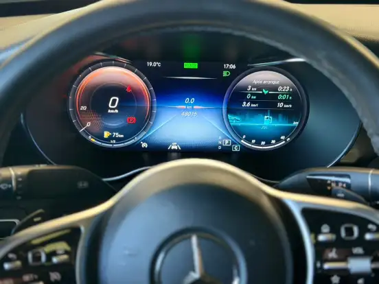 MERCEDES-BENZ-C 200-2020