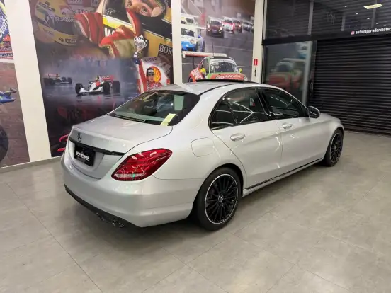 MERCEDES-BENZ-C 200-2.0 CGI AVANTGARDE 16V GASOLINA 4P AUTOMÁTICO MERCEDES-BENZ-C 200-2015