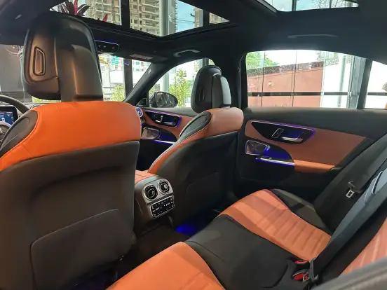 MERCEDES-BENZ-C 300-2026