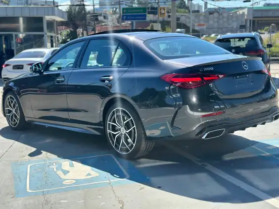 MERCEDES-BENZ-C 300-2.0 EQ BOOST HÍBRIDO AMG LINE 9G-TRONIC MERCEDES-BENZ-C 300-2026