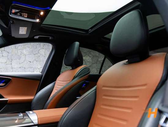 MERCEDES-BENZ-C 300-2023