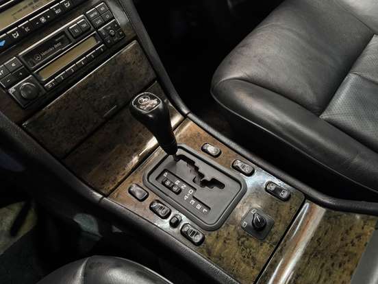 MERCEDES-BENZ-E 420-1996