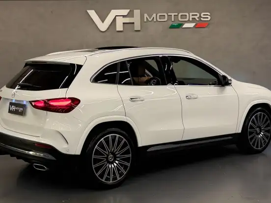 MERCEDES-BENZ-GLA 200-1.3 MHEV AMG LINE 7G-DCT MERCEDES-BENZ-GLA 200-2024