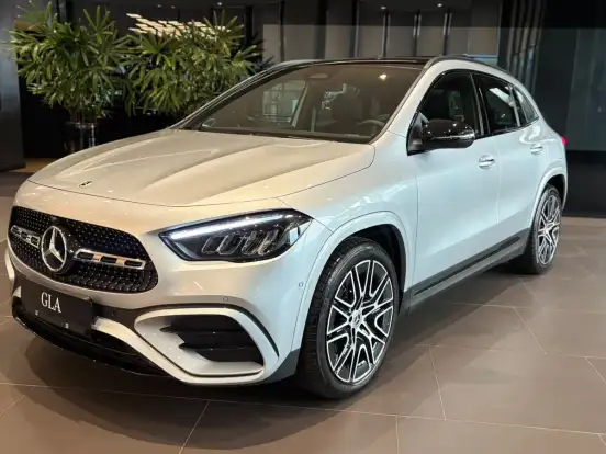 MERCEDES-BENZ-GLA 200-1.3 MHEV NIGHT EDITION 7G-DCT MERCEDES-BENZ-GLA 200-2026