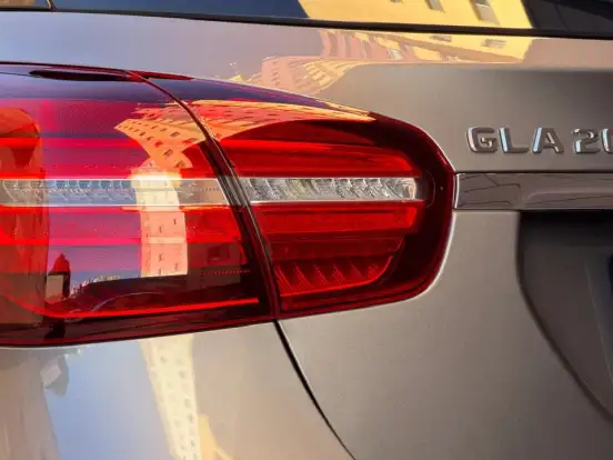MERCEDES-BENZ-GLA 200-1.6 CGI FLEX STYLE 7G-DCT MERCEDES-BENZ-GLA 200-2019
