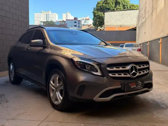 MERCEDES-BENZ-GLA 200-1.6 CGI FLEX STYLE 7G-DCT MERCEDES-BENZ-GLA 200-2019