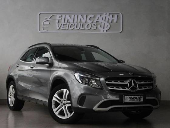 Mercedes-Benz GLA 200 1.6 CGI Flex Style 7G-DCT