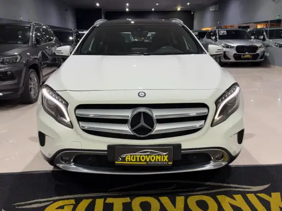 MERCEDES-BENZ-GLA 250-2.0 16V TURBO GASOLINA ENDURO 4P AUTOMÁTICO MERCEDES-BENZ-GLA 250-2015