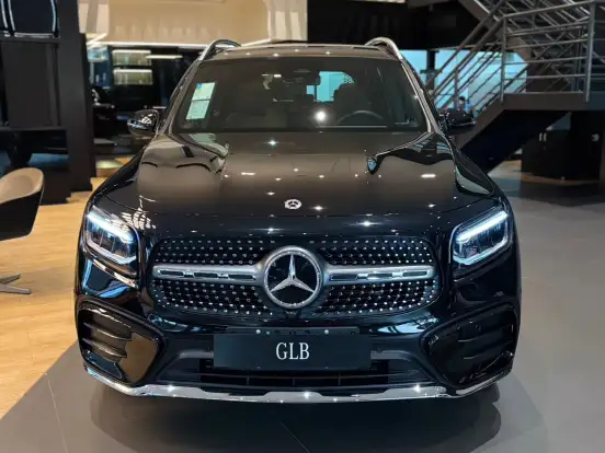 MERCEDES-BENZ-GLB 220-2.0 MHEV AMG LINE 4MATIC 8G-DCT MERCEDES-BENZ-GLB 220-2026