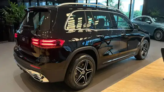 MERCEDES-BENZ-GLB 220-2026