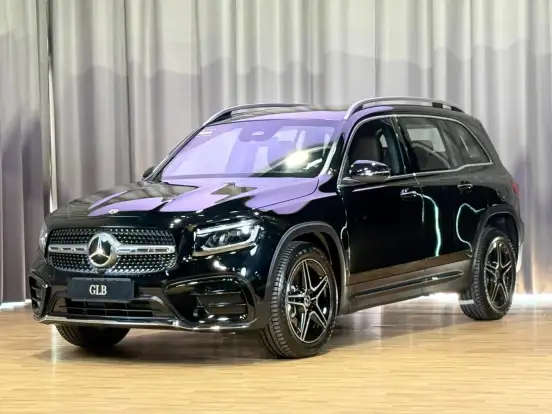MERCEDES-BENZ-GLB 220-2026