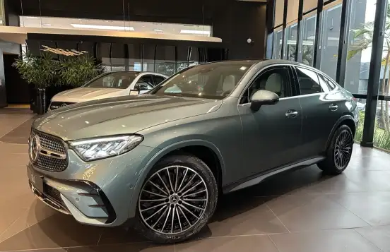 MERCEDES-BENZ-GLC 300-2026