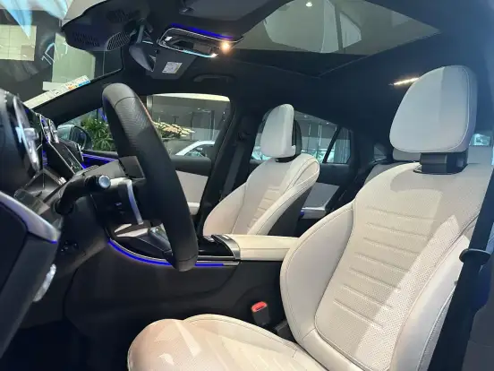 MERCEDES-BENZ-GLC 300-2026