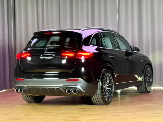 MERCEDES-BENZ-GLC 43 AMG-2025