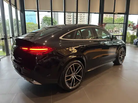 MERCEDES-BENZ-GLE 450d-2026
