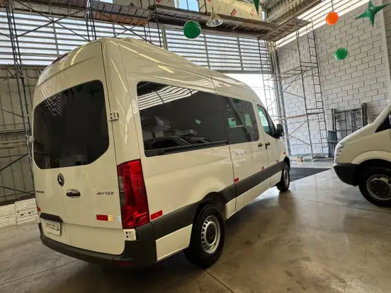 MERCEDES-BENZ-SPRINTER-2.0 CDI DIESEL VAN 417 TA LONGO 16L MANUAL MERCEDES-BENZ-SPRINTER-2023