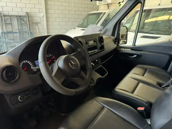 MERCEDES-BENZ-SPRINTER-2.0 CDI DIESEL VAN 417 TA LONGO 16L MANUAL MERCEDES-BENZ-SPRINTER-2023