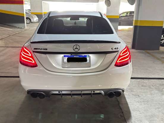 MERCEDES-BENZ-C 200-2.0 CGI AVANTGARDE 16V GASOLINA 4P AUTOMÁTICO MERCEDES-BENZ-C 200-2015