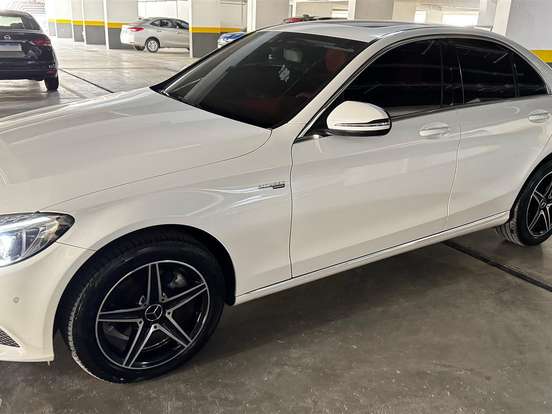 MERCEDES-BENZ-C 200-2.0 CGI AVANTGARDE 16V GASOLINA 4P AUTOMÁTICO MERCEDES-BENZ-C 200-2015
