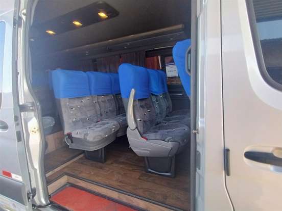 MERCEDES-BENZ-SPRINTER-2023