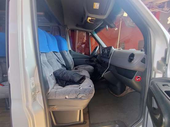 MERCEDES-BENZ-SPRINTER-2.0 CDI DIESEL VAN 417 LONGO 16L MANUAL MERCEDES-BENZ-SPRINTER-2023