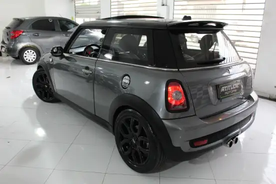 MINI-COOPER-2009