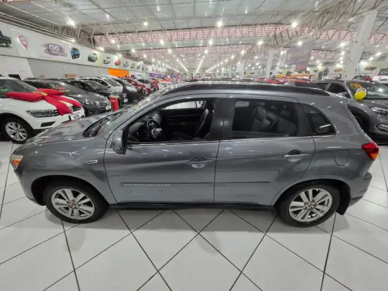 MITSUBISHI-ASX-2011