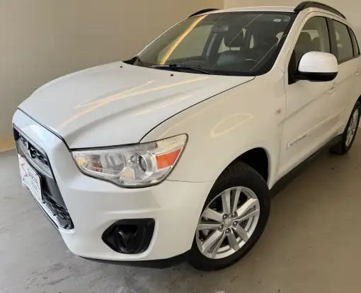 MITSUBISHI-ASX-2012