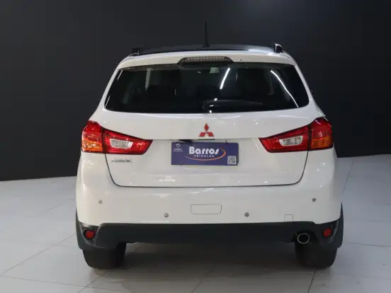MITSUBISHI-ASX-2014