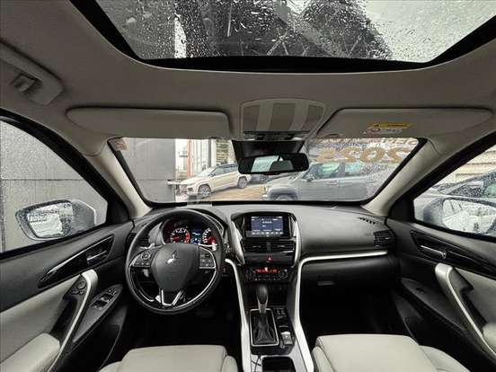 MITSUBISHI-ECLIPSE CROSS-1.5 MIVEC TURBO GASOLINA HPE-S CVT MITSUBISHI-ECLIPSE CROSS-2024