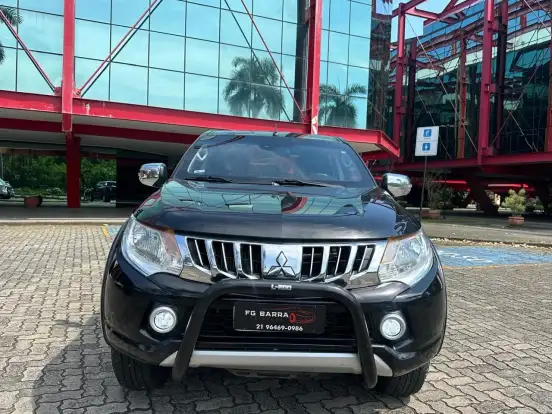 MITSUBISHI-L200 TRITON-2.4 16V TURBO DIESEL SPORT HPE CD 4P 4X4 AUTOMÁTICO MITSUBISHI-L200 TRITON-2017