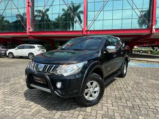 MITSUBISHI-L200 TRITON-2.4 16V TURBO DIESEL SPORT HPE CD 4P 4X4 AUTOMÁTICO MITSUBISHI-L200 TRITON-2017