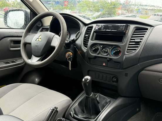 MITSUBISHI-L200 TRITON-2022