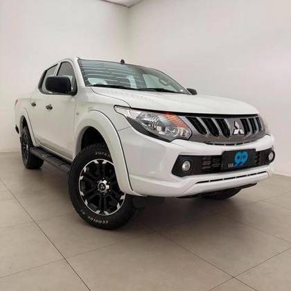 MITSUBISHI L200 TRITON 2.4 16V TURBO DIESEL GLS CD 4X4 AUTOMÁTICO