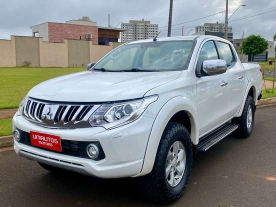 MITSUBISHI-L200 TRITON-2.4 16V TURBO DIESEL SPORT HPE CD 4P 4X4 AUTOMÁTICO MITSUBISHI-L200 TRITON-2016
