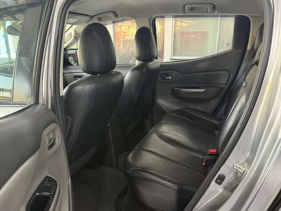 MITSUBISHI-L200 TRITON-2.4 16V TURBO DIESEL SPORT HPE CD 4P 4X4 AUTOMÁTICO MITSUBISHI-L200 TRITON-2016
