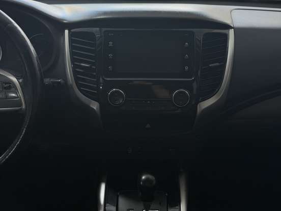 MITSUBISHI-L200 TRITON-2016
