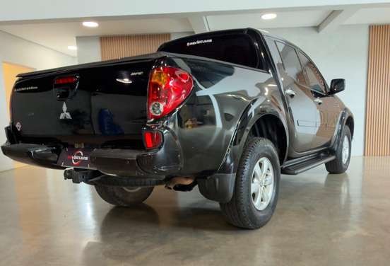 MITSUBISHI-L200 TRITON-2013