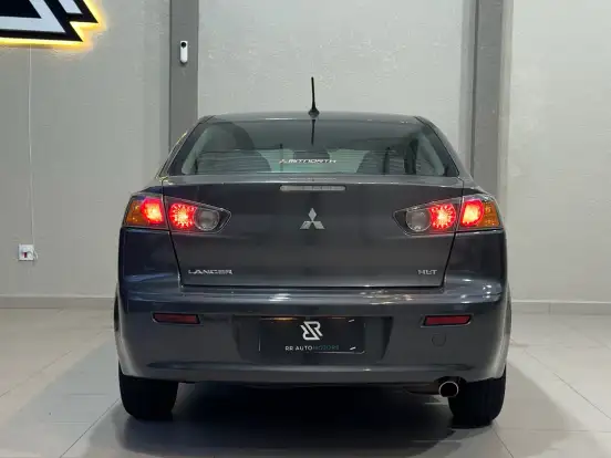 MITSUBISHI-LANCER-2.0 HLE 16V GASOLINA 4P AUTOMÁTICO MITSUBISHI-LANCER-2016