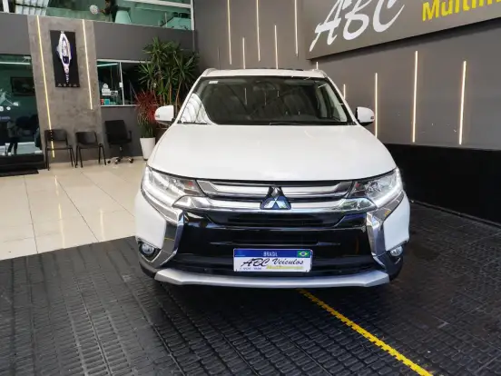 MITSUBISHI-OUTLANDER-2.0 16V GASOLINA 4P AUTOMÁTICO MITSUBISHI-OUTLANDER-2016