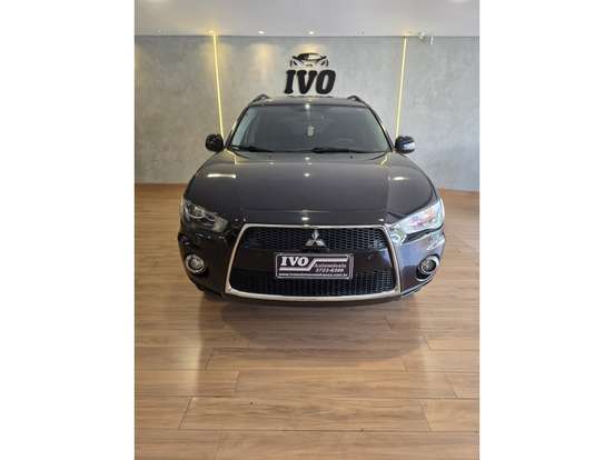 MITSUBISHI-OUTLANDER-2012