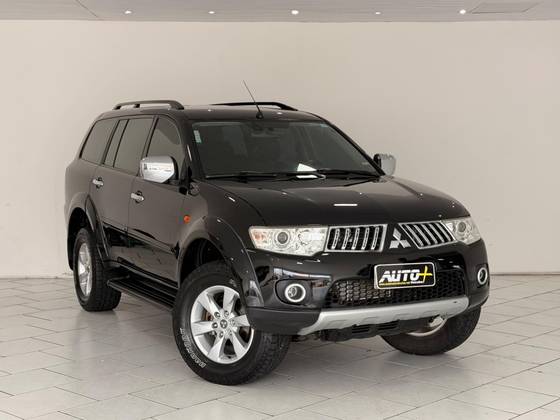 MITSUBISHI PAJERO DAKAR 3.2 HPE 4X4 7 LUGARES 16V TURBO INTERCOOLER DIESEL 4P AUTOMÁTICO
