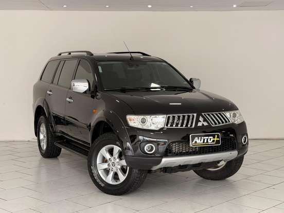 MITSUBISHI-PAJERO DAKAR-3.2 HPE 4X4 7 LUGARES 16V TURBO INTERCOOLER DIESEL 4P AUTOMÁTICO MITSUBISHI-PAJERO DAKAR-2013
