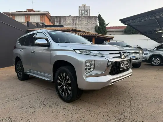 MITSUBISHI PAJERO SPORT 2.4 16V MIVEC TURBO DIESEL HPE AWD AUTOMÁTICO